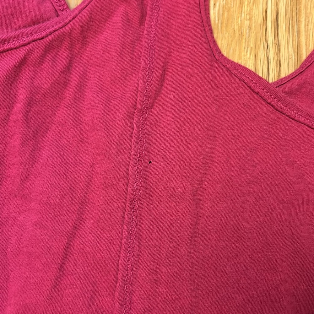 Converse Women’s Tank Top Magenta Size XS - Picture 4 of 4